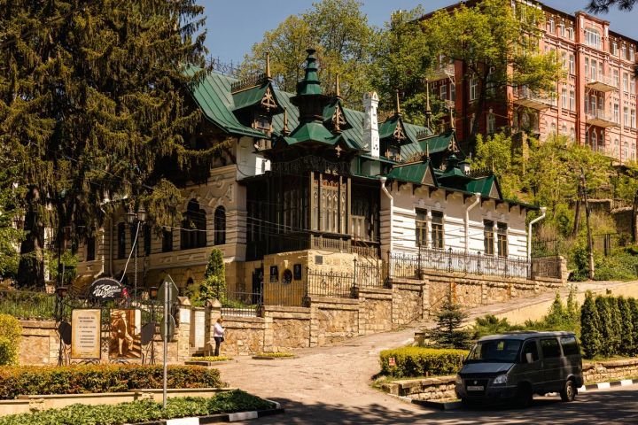 Экскурсия "Кисловодск, где пел Шаляпин"